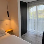 Cosy Du Mole